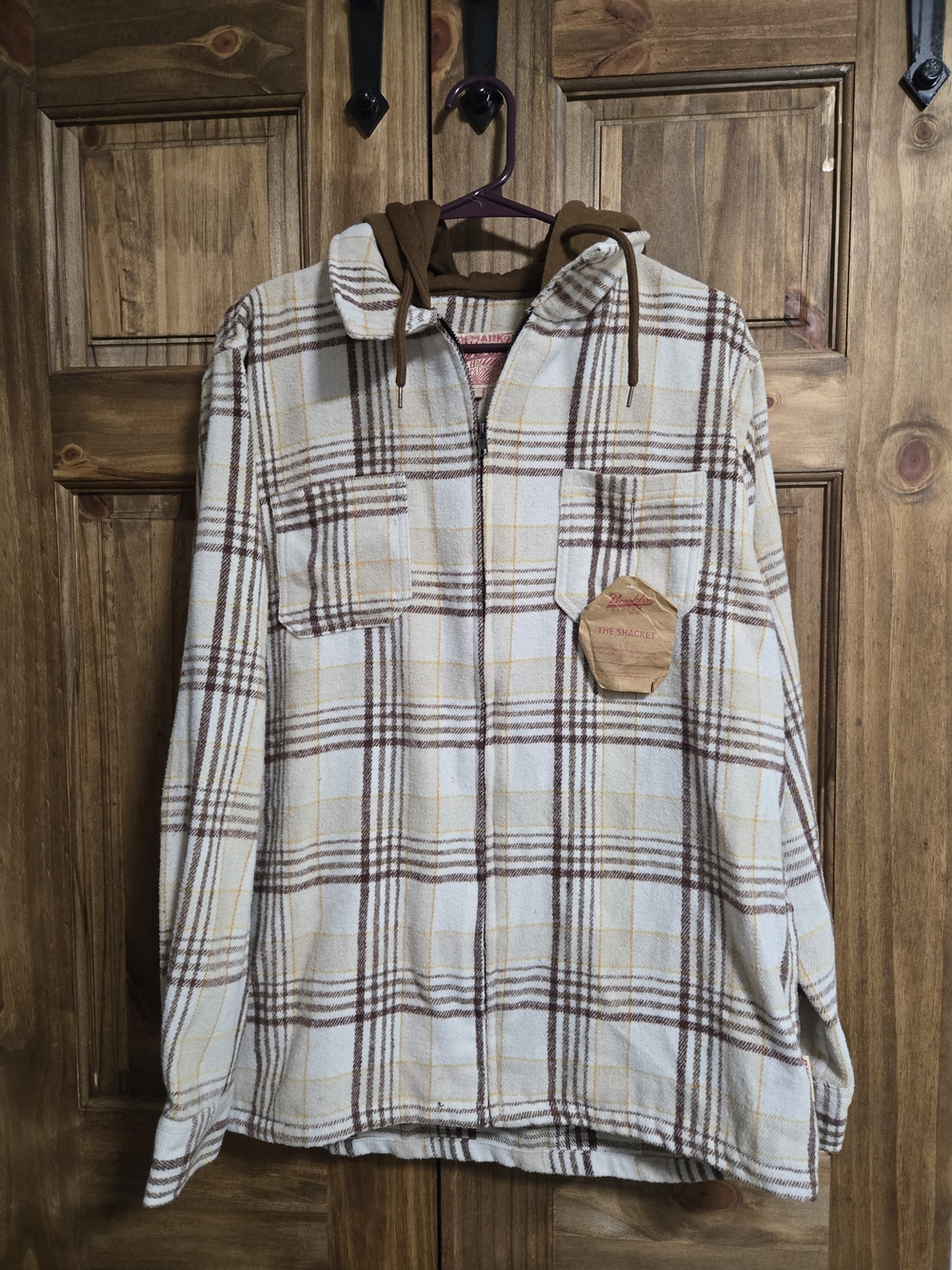 Brooklyn Cloth Men plaid Lightweight Zip Hooded Shirt Jacket in Cream and Brown